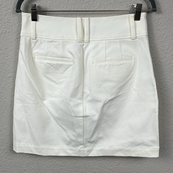 NWT Derek Lam 10 Crosby Tove Embossed Button Mini Skirt Soft White Sz 8 - Picture 6 of 15